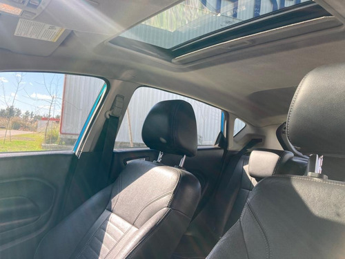 Imagen 6 de 16 de Ford Fiesta Kinetic Design Titanium 1.6 L