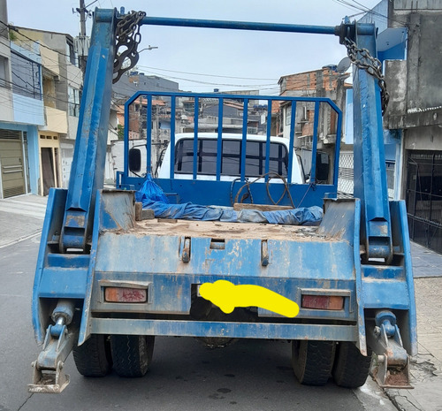 Caminhão F12000 C/ Polinguindaste + 15 Caçambas
