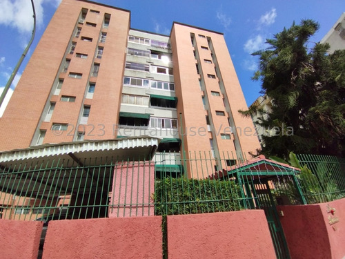 Apartamento En Venta, Cómodo En La Urbanización Los Pinos . Lld  