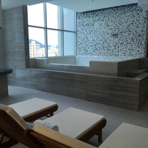 Imagen 4 de 20 de Espectacular Apartamento En Bella Vista A Metros De Pque Urraca Djn22-3422