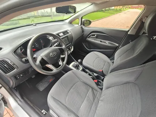 Kia Rio Ub Ex 1.2cc Mt 2017