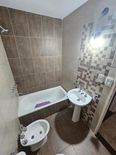 Alquiler Duplex 2 Amb Con Patio