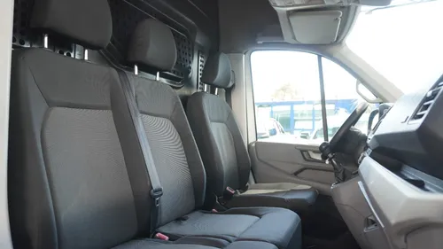 Volkswagen Crafter 2.0 Chasis Cabina 5.0 Ton Mwb Mt