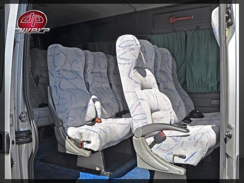 Van Passageiro Renault Master 2.5 L2h2 16 Lugares