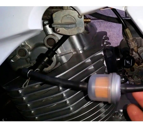 Imagen 3 de 3 de Manguera + Filtro Gasolina Universal Motos Yamaha Honda Suzu