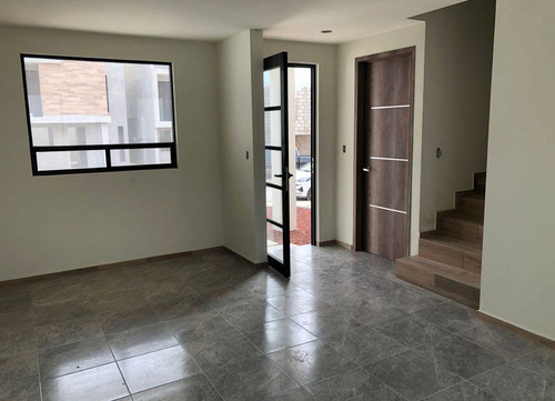 Casa En Venta En Mineral De La Reforma Valle De Las Estrellas Hgo