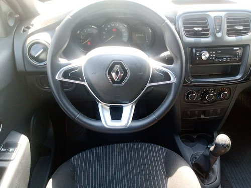Imagem 5 de 10 de Renault Logan 1.0 12v Sce Flex Life Manual