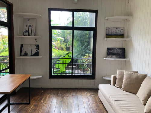 Venta Departamento, Ph En Bajo De San Isidro Con Cochera Y Pileta.