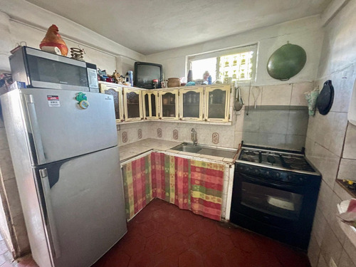Casa En Venta En El Oeste De Barquisimeto Cod: 25-16698 Jpg