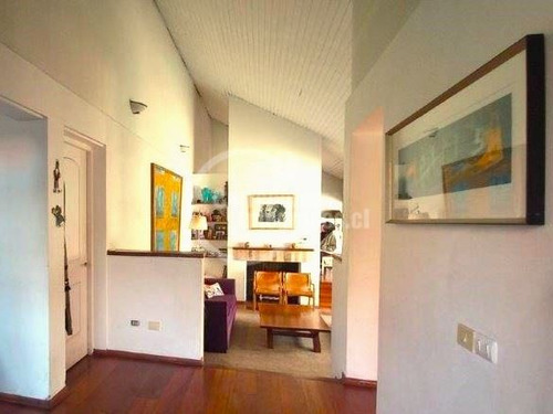 Venta Casa, Ubicación Privilegiada Sector Borde Río,vitacura