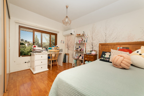 Casa 5 D Dentro De Condominio, Barrio Altomacul
