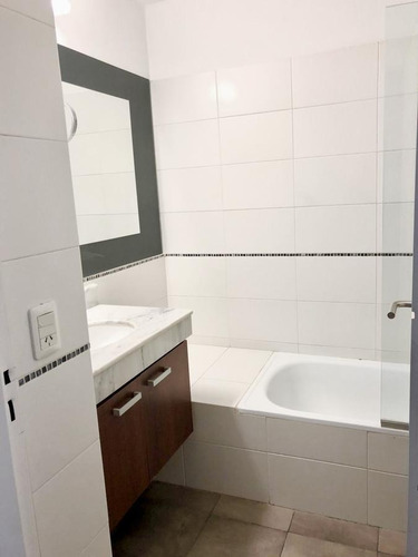 Imagen 11 de 17 de Departamento En Venta Costa Belgrano Con Cochera Villa Belgrano