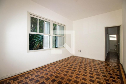 Imagem 1 de 15 de Apartamento Para Aluguel - Petrópolis, 2 Quartos, 70 - 893593297