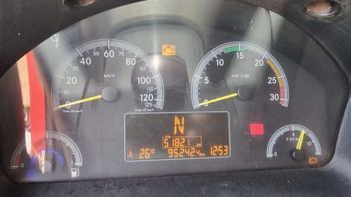 Imagem 8 de 21 de Mercedes-benz Accelo 815 Ano 2015/2016 No Chassi Com Ar