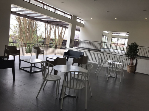 Imagen 3 de 14 de Hermoso Departamento En Privada Equus