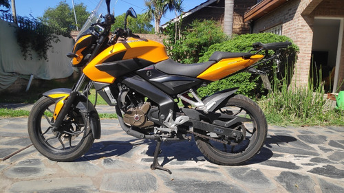 Imagen 16 de 20 de Bajaj Rouser Ns 200 2014 Excelente Estado Muchos Accesorios