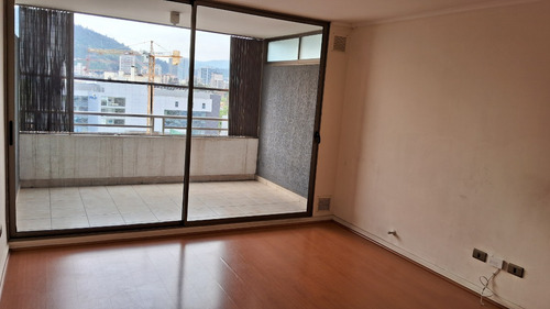 Avda. Francisco Bilbao 800. Providencia