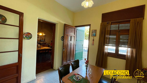 Imagen 3 de 13 de 2 Ph En Venta C/patio - Rucci Al 4600 - Loiacono Propiedades