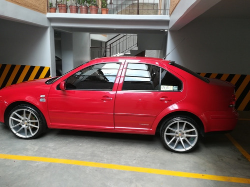 Volkswagen Jetta Clásico 2.0 Cl 5vel Aa Mt 2011