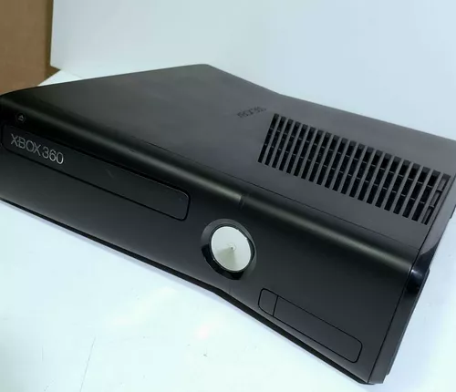 Console Xbox 360 Slim 4gb Kinect 2 Controles 3 Jogos - Usado