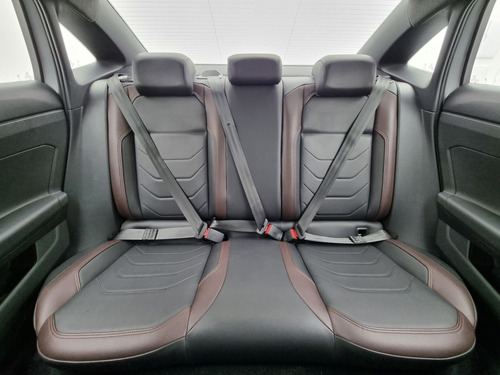 Volkswagen Virtus 1.0 200 TSI HIGHLINE AUTOMÁTICO