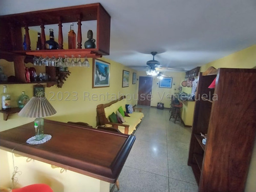 Apartamento En Venta En Parroquia Altagracia