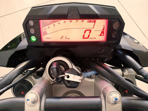 Imagen 20 de 23 de Yamaha Fz Fi 150 Fz150 Street Naked Rojo Motonet