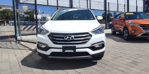 Imagen 3 de 9 de Hyundai Santa Fe 2017