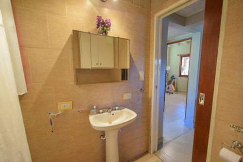 Venta Casa 3 Ambientes Con Parque En Santa Clara