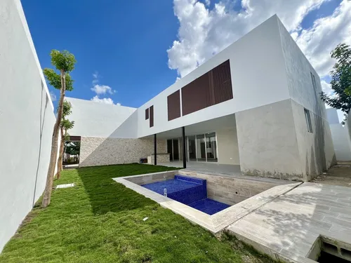 Casa En Venta En Mérida, Privada El Origen, Mod. 597, De Lujo
