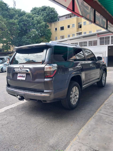 Imagen 4 de 15 de Toyota 4runner Limited 4x4 2019