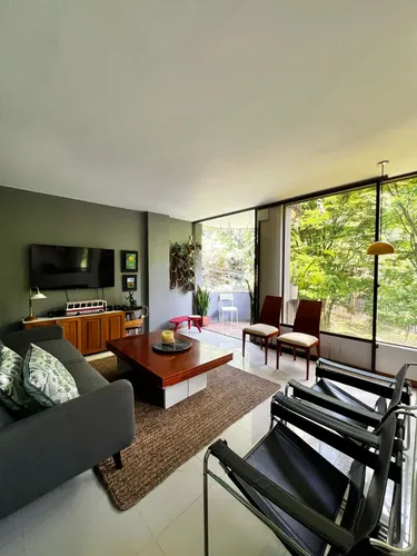 Amazing Apartament Con Encanto! Located Poblado