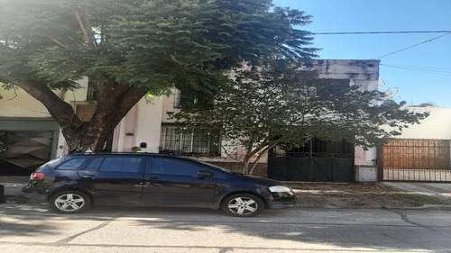 Casa En Venta Centro Campana