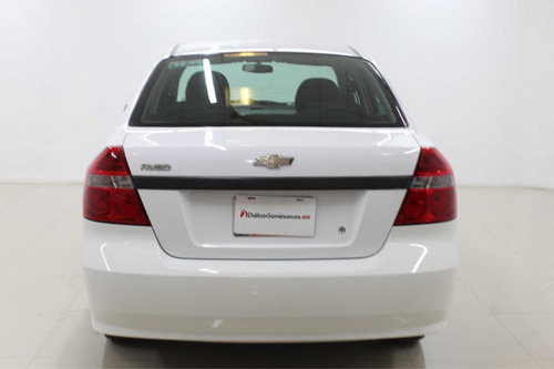 Imagen 5 de 10 de Chevrolet Aveo 1.6 Ls At Sedán 2016