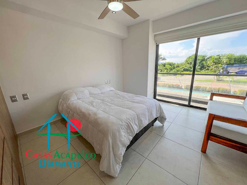 Cad Altamar Residencial Calypso 001. Terraza En L Con Jacuzzi Y Vista A Las Áreas Comunes, Sala Y Asador
