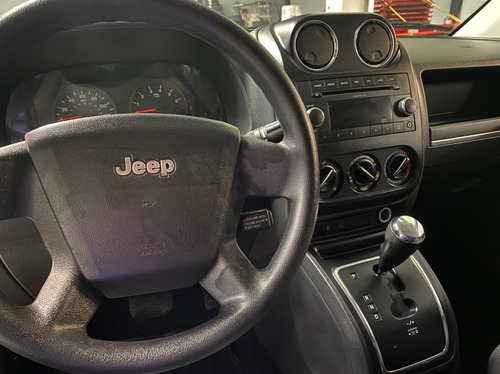 Imagen 14 de 15 de Jeep Compass 2009 Sport 4x2 Cvt