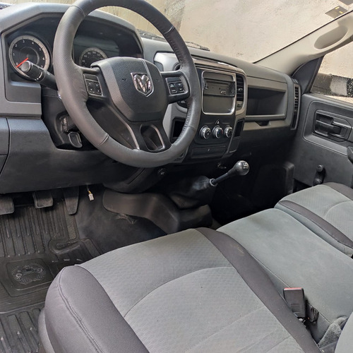 RAM 4000 5.7 Chasis Cabina P 4x2 Mt