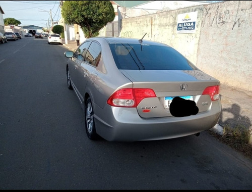 Imagem 7 de 12 de Honda Civic 2011 1.8 Lxl Flex Aut. 4p