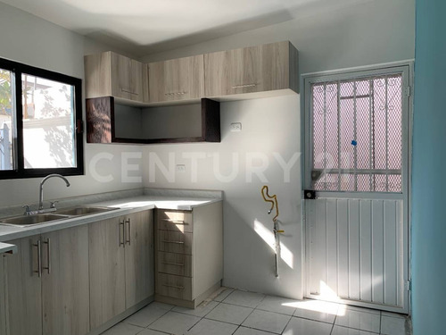Imagen 6 de 12 de Casa De Un Piso En Renta Zona Norte Rincón Del Lago Chihuahua