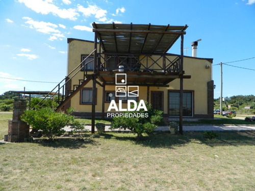 Casa Punta Negra Piriápolis 3 Dorms Venta Ca200441