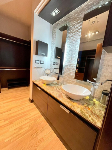 Imagen 20 de 27 de Av-1020 Zona Este Penthouse Edificio Alfa Sector La Lago