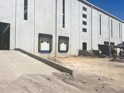 Renta De Nave Industrial Nueva De 15690 M2 En Tlalnepantla En Conjunto Con Vigilancia Precio 9 Dólares Por M2