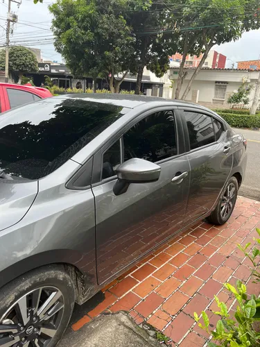 Nissan Versa 1.6 Advance