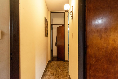 Estupendo Ph Con Dos Patios En Acassuso, Cerca De Todo.
