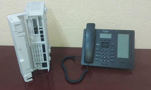 Conmutador Panasonic Kx-hts32 Con Telefono Sip Kx-hdv230 (Usado)