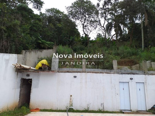 Imagem 17 de 30 de Vende-se Terreno Com Construcao - 1051