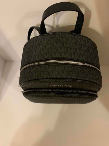 Imagen 7 de 9 de Bolsa Michael Kors Estilo Mochila Abbey Negra Original Nueva
