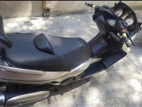 Imagen 3 de 3 de Repuestos De Yamaha Tmax 2005