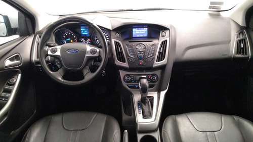 Imagen 7 de 9 de Ford Focus 4p 2.0l N At Se Plus 2015