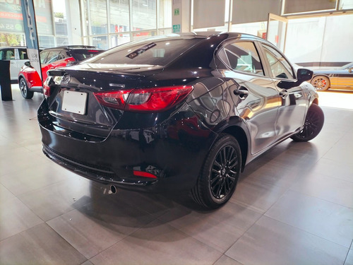 Mazda Mazda 2 2023